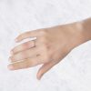 Anillo de compromiso con 1 diamante talla brillante 0.10ct (74B0005) - Imagen 3