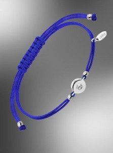 PULSERA DE PLATA Y MACRAMÉ