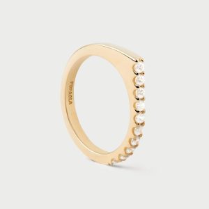 Anillo geométrico adornado