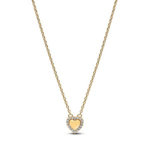 Collar con forma de corazón