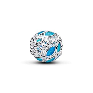 Charm de pez calado de plata